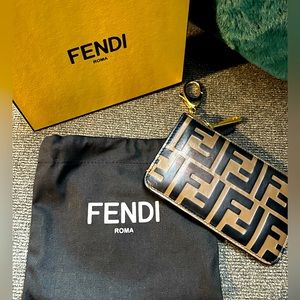 EUC Fendi Coin Card Case